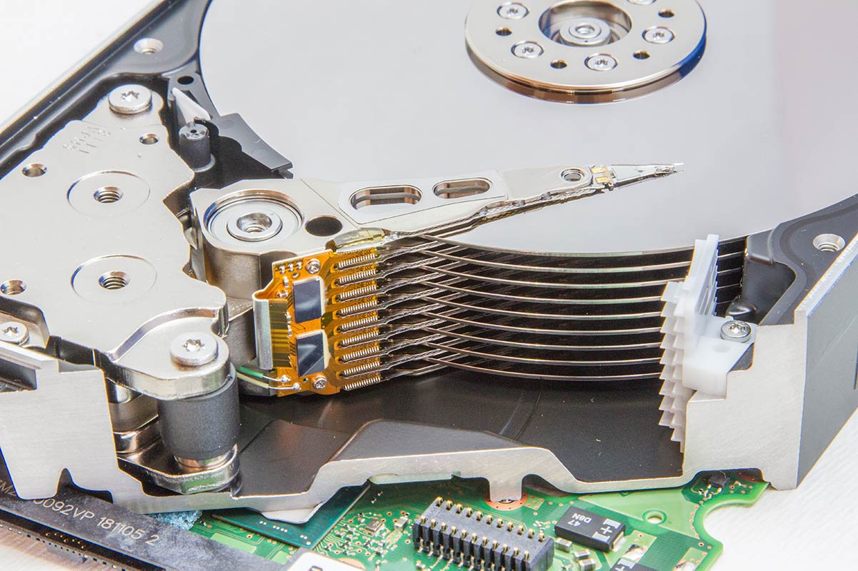 Ultrastar 18TB HDD with 9 platters