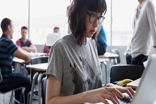 student Western Digital Scholarships for STEM
