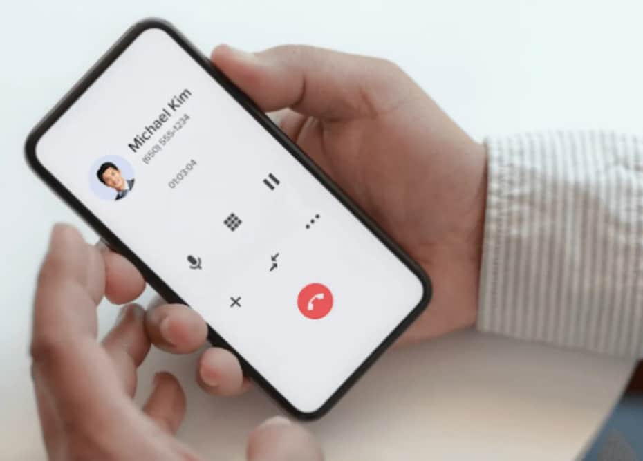 A financial advisor offers a great client experience by leveraging a well-designed cloud-based communications platform that allows client to choose their preferred channel of communication with their advisor, as depicted by a voice call on a mobile phone.