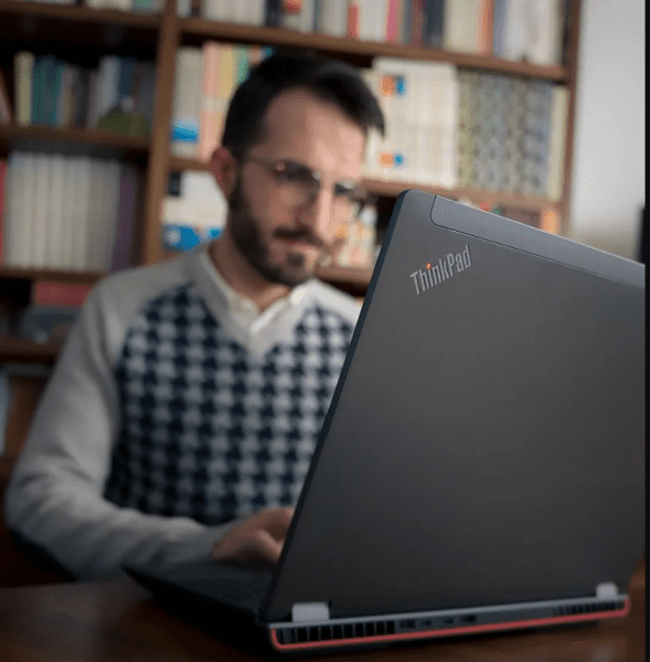 Ruggero using Lenovo Tech