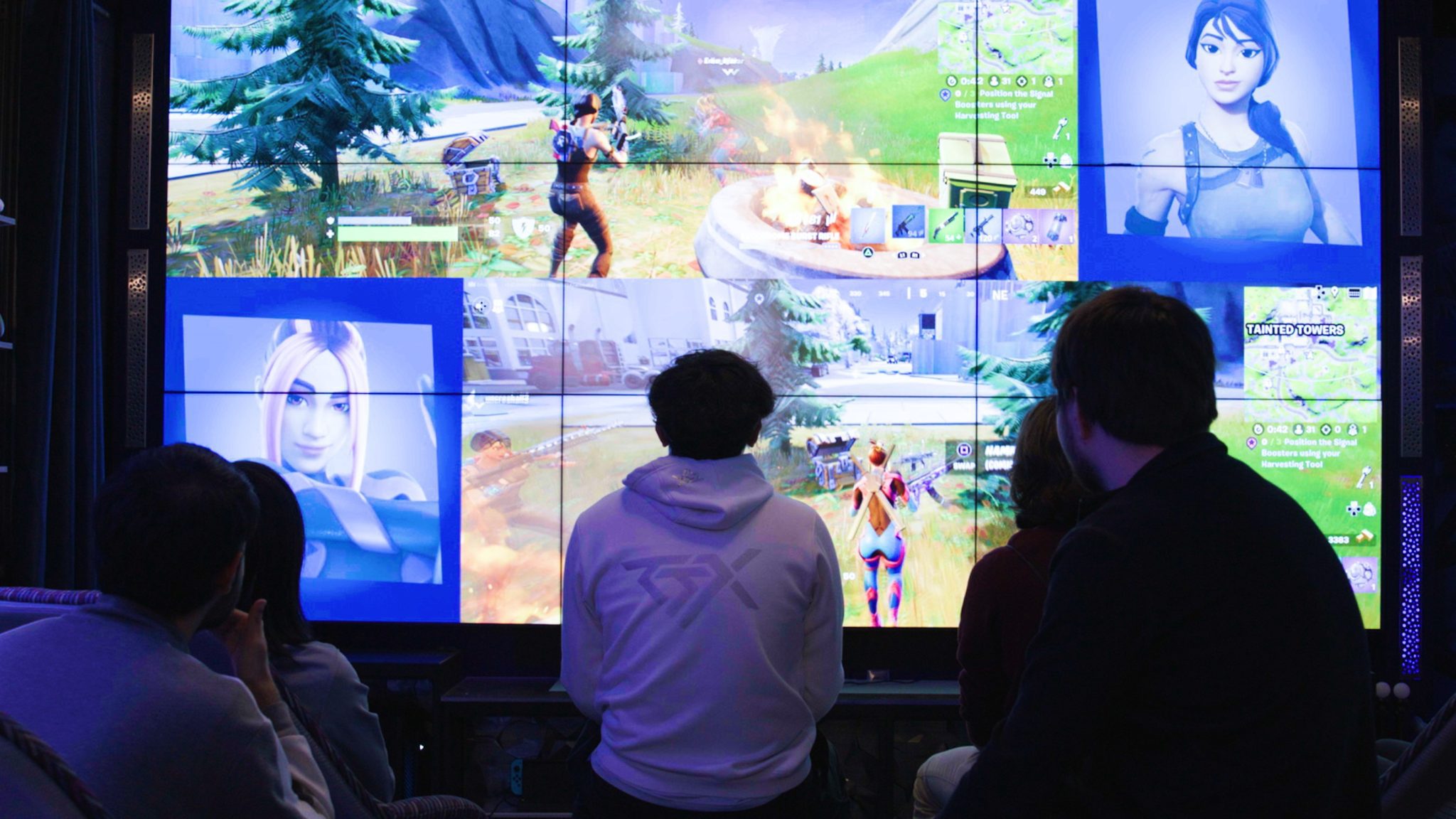 Students in UNC's Esports facility