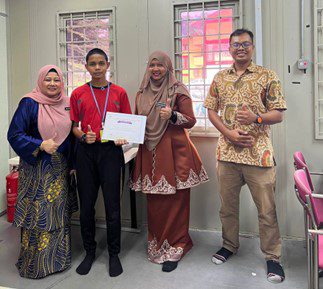 Lenovo employees engaged by Solve Education! in Malaysia